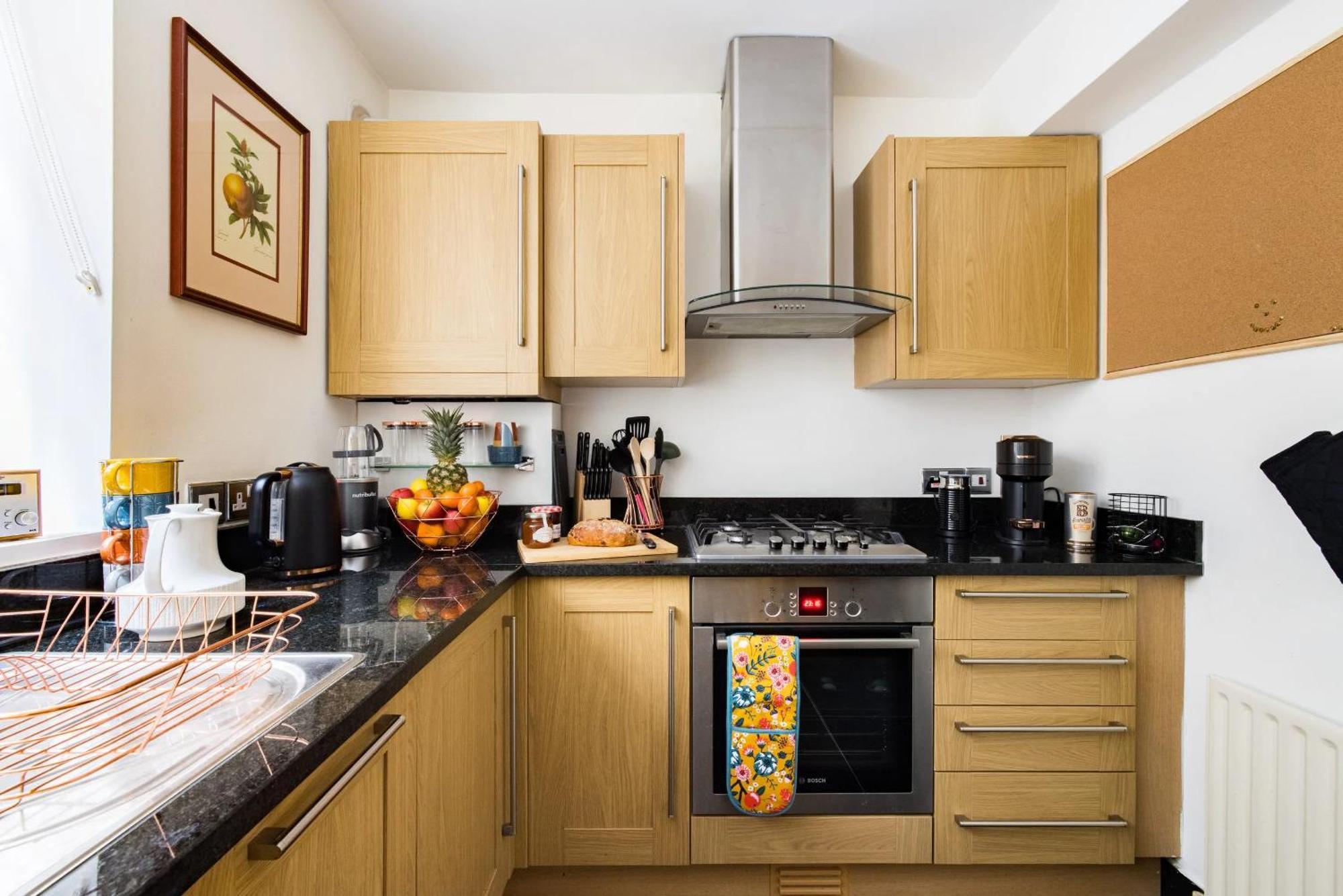 Mayfair 9-bed Townhouse - Sleeps 16 Patio & Ac Ferienhaus *
