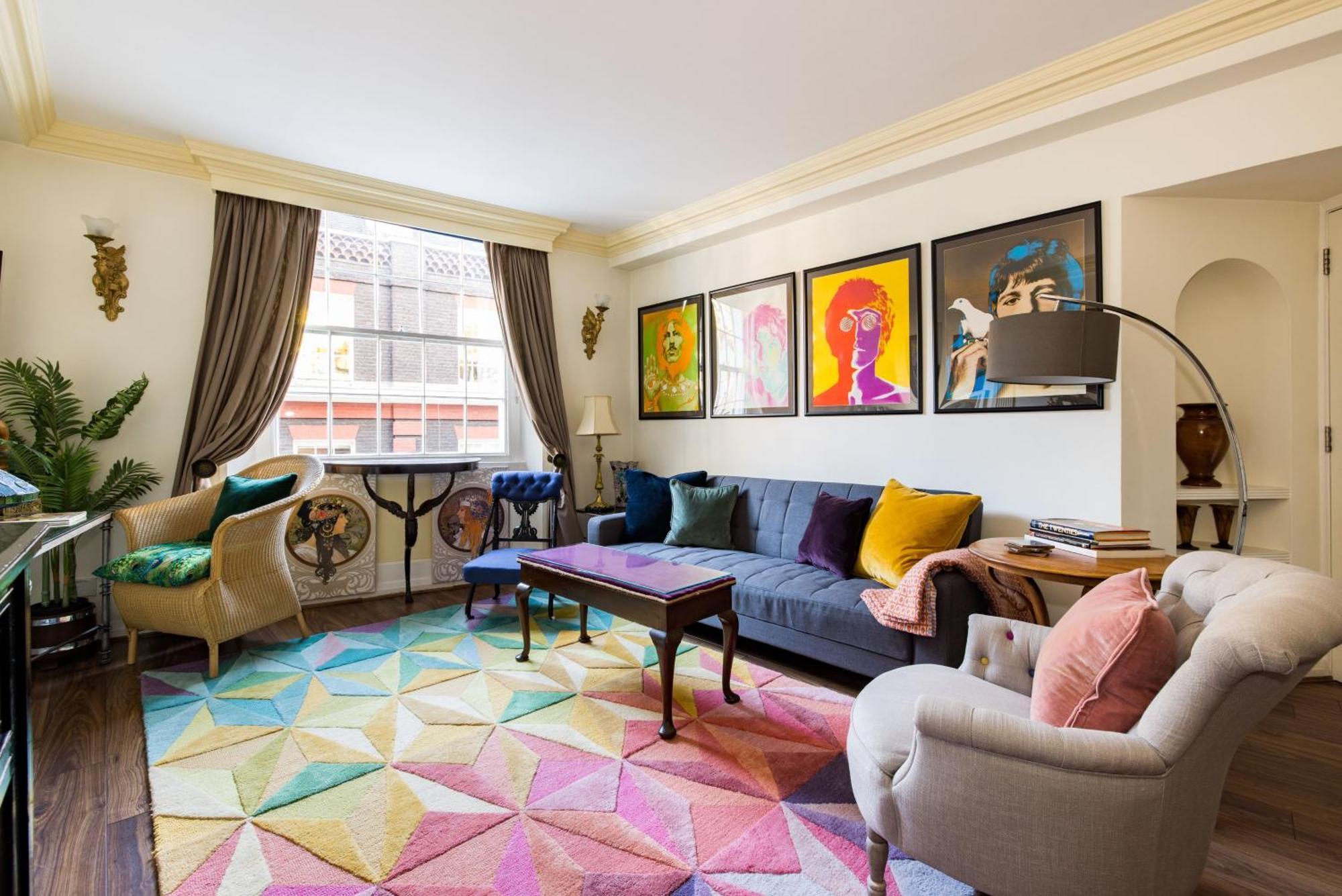Ferienhaus Mayfair 9-bed Townhouse - Sleeps 16 Patio & Ac